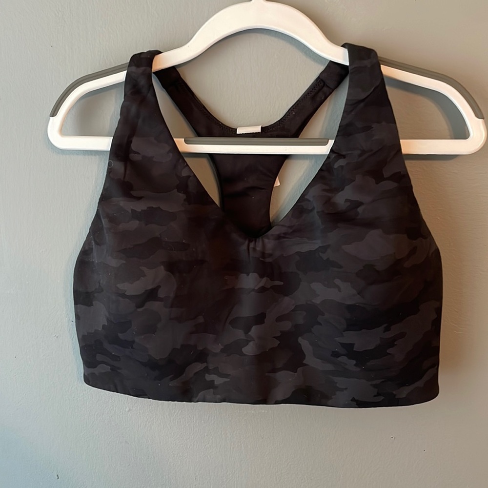 Lululemon in alignment racerback bra * light support, size 8, black camo color